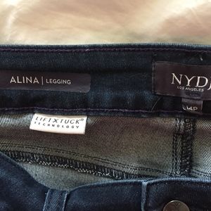 NYDJ Alina Legging with Lift tuck technology